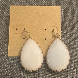 Chic Gold and White Teardrop Earrings